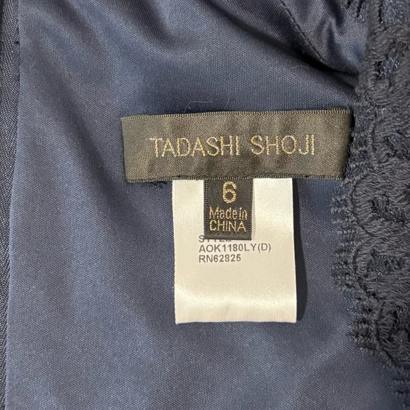 Tadashi Shoji Navy Blue Lace Maxi Dress Size 6 Formal Party Classic - Picture 4 of 5